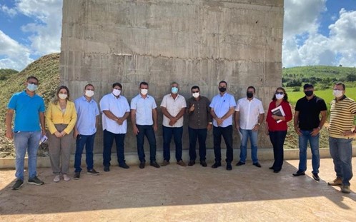 Conagreste guia visita de gestores consorciados à estação de transbordo de resíduos em Girau do Ponciano